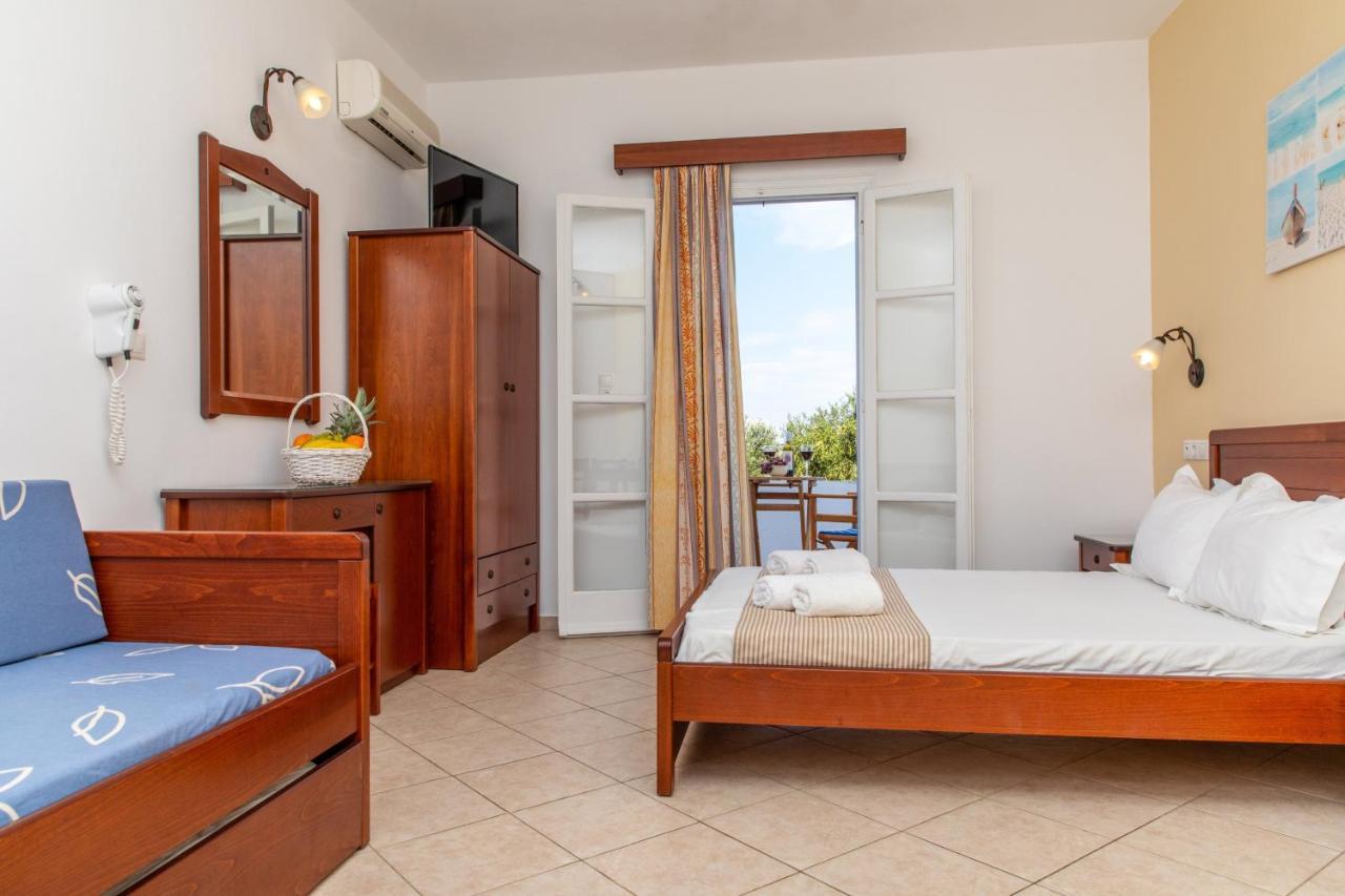 Surfer Paradise Naxos City Εξωτερικό φωτογραφία