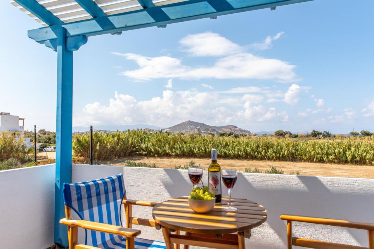 Surfer Paradise Naxos City Εξωτερικό φωτογραφία